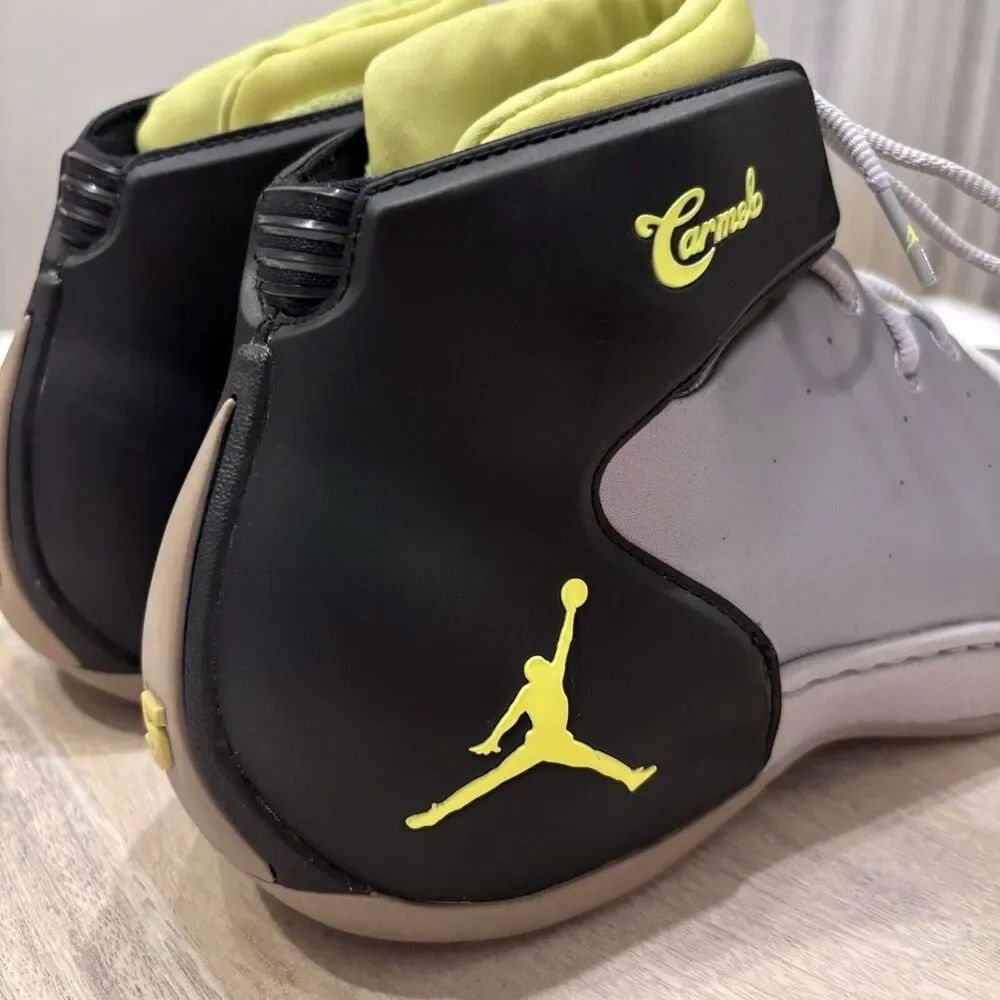 Jordan Men's Melo 1.5 Wolf Grey Volt Ice Leather Basketball Sneakers US Size 9.5 - Picture 9 of 13